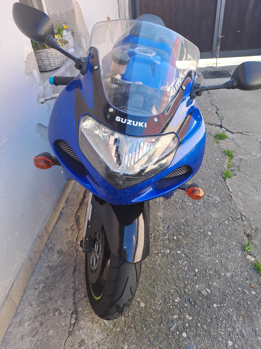 Suzuki gsxr 600