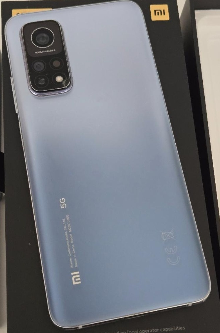 Perfektní Xiaomi Mi 10T s origo krabicí nabíječkou
