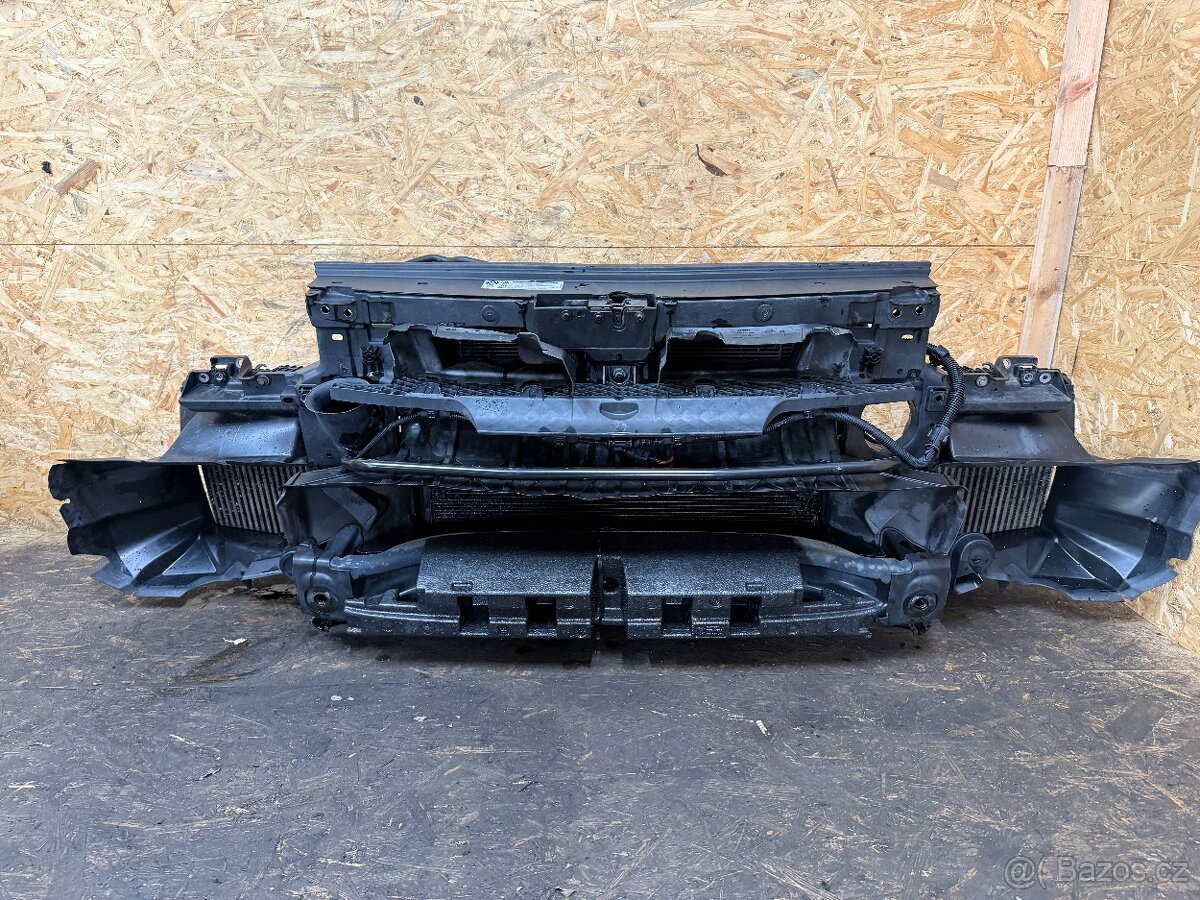 CHLADIČOVÁ STĚNA VOLKSWAGEN TOUAREG 7P 3.0 TDI 176KW CASA