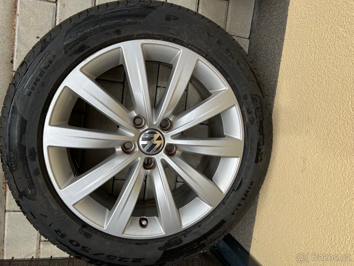 ALU R17 Pirelli 225/50/17 98Y XL
