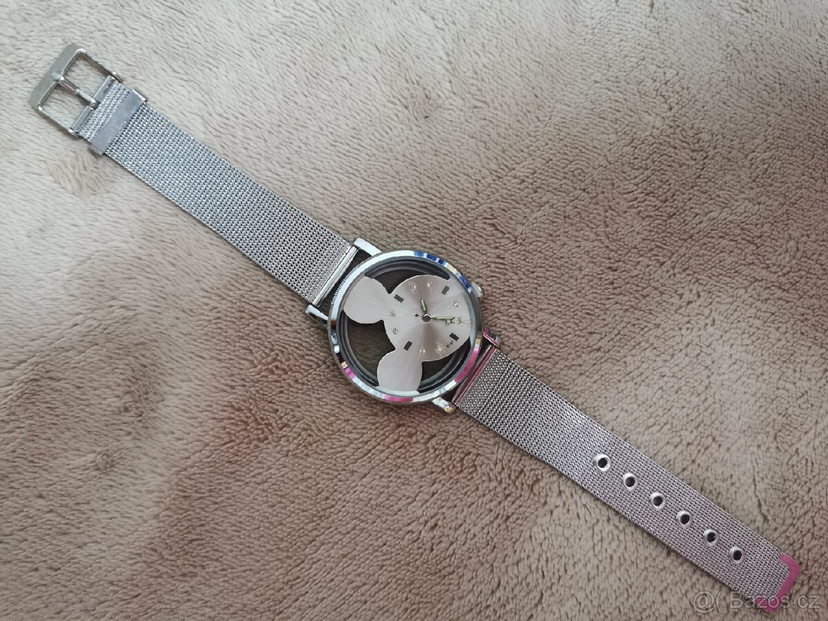 Hodinky Mickey Mouse