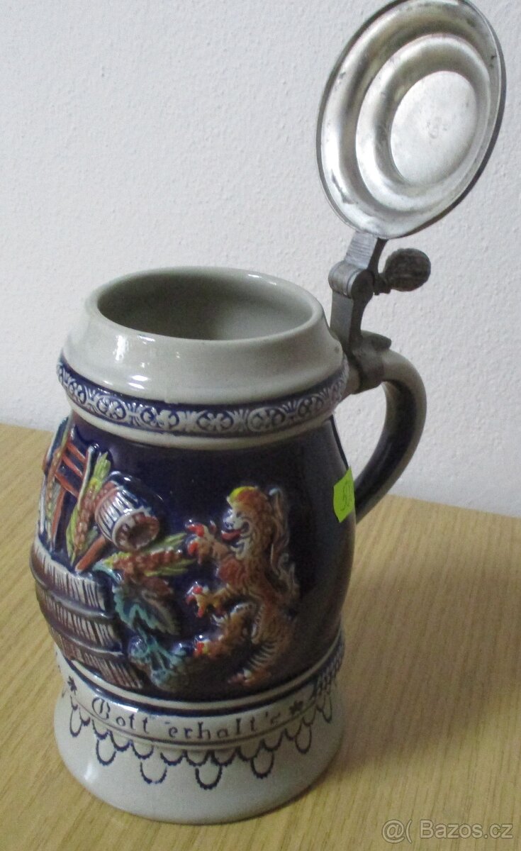 KORBEL STARÝ MODRÝ S CÍNNEM
