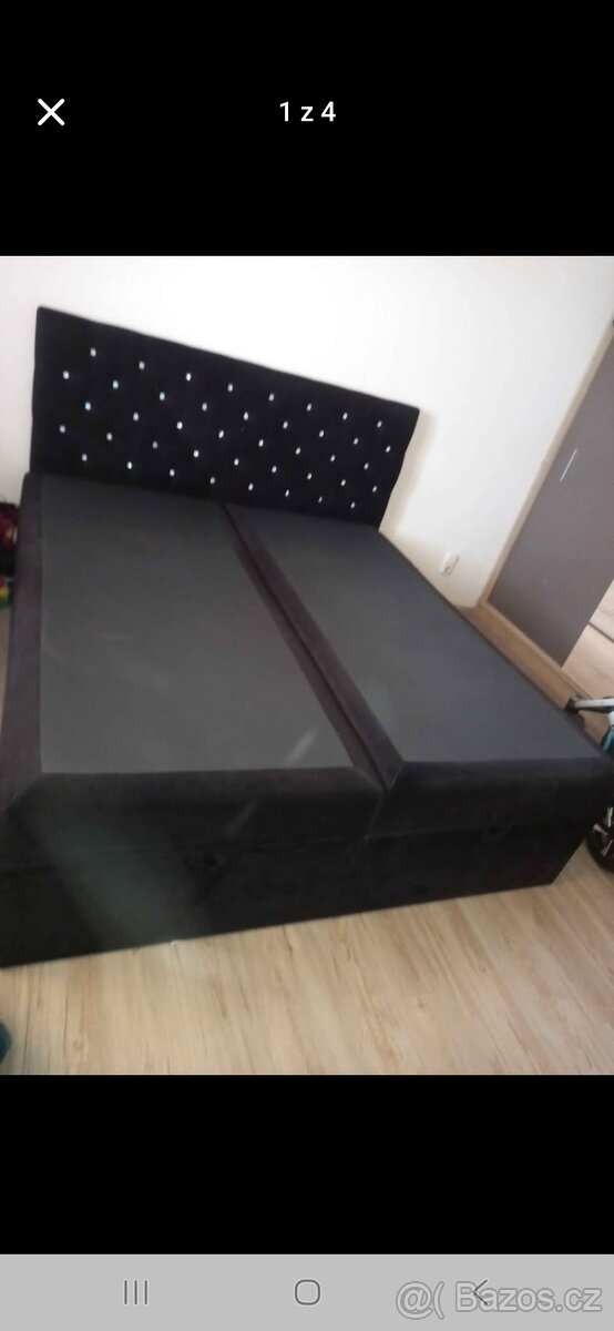 Manželská postel s krystaly