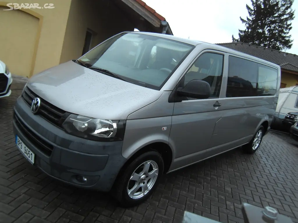 VW Transporter T5 long 2.0 Tdi