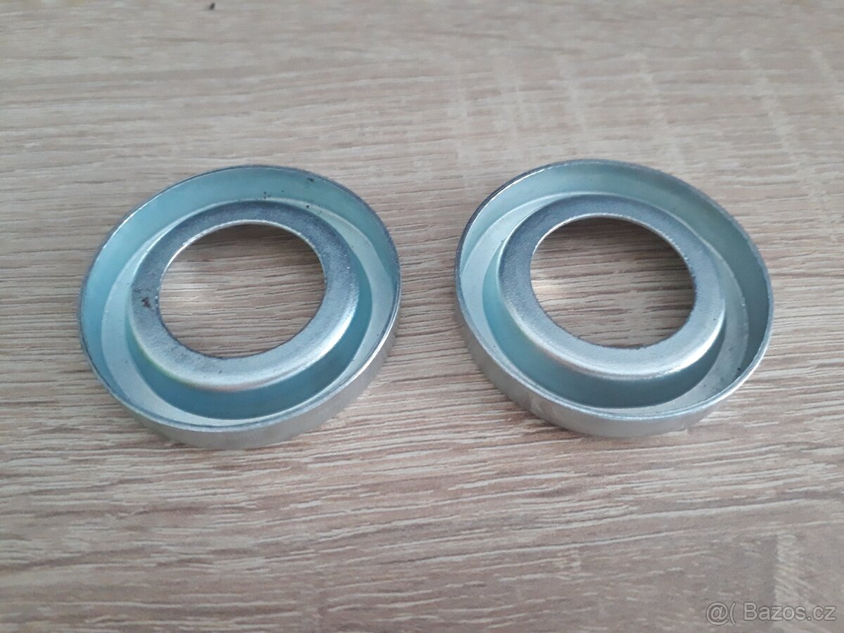 Kryt předního kola BMW R35