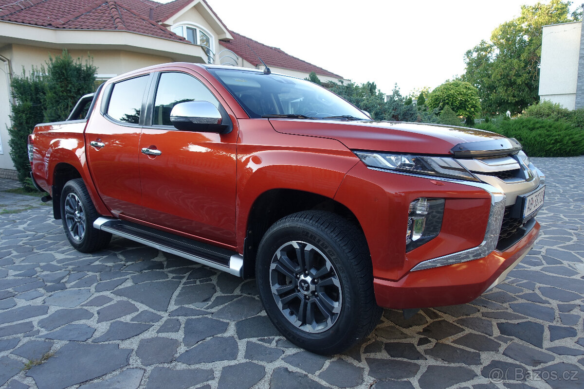 Mitsubishi L200 2.3 DI-D 4WD INTENSE,110kW M6 - ZÁNOVNÝ STAV
