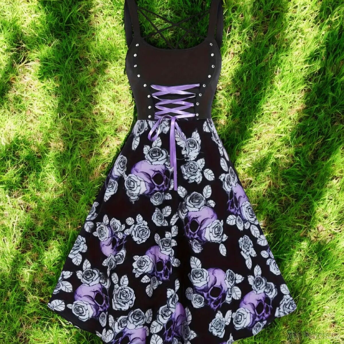 Krásné nové šaty