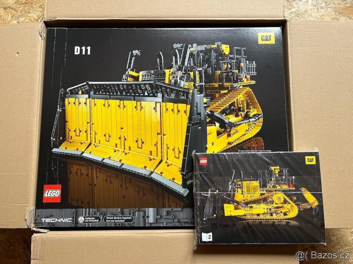 Lego Technic Buldozer CAT- stav nového