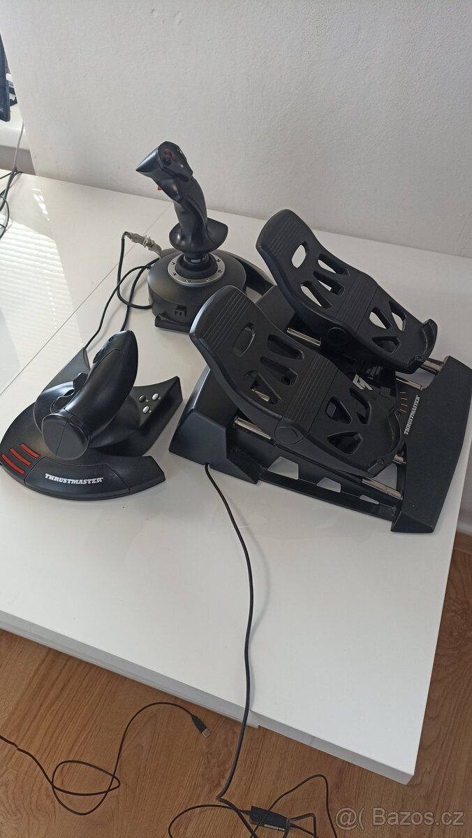 Thrustmaster T.Flight Hotas X s nozne riadenie