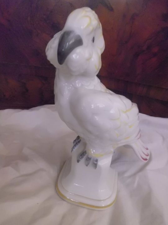 Krásná Starožitná Porcelánová Soška PAPOUŠEK - Horní Slavkov