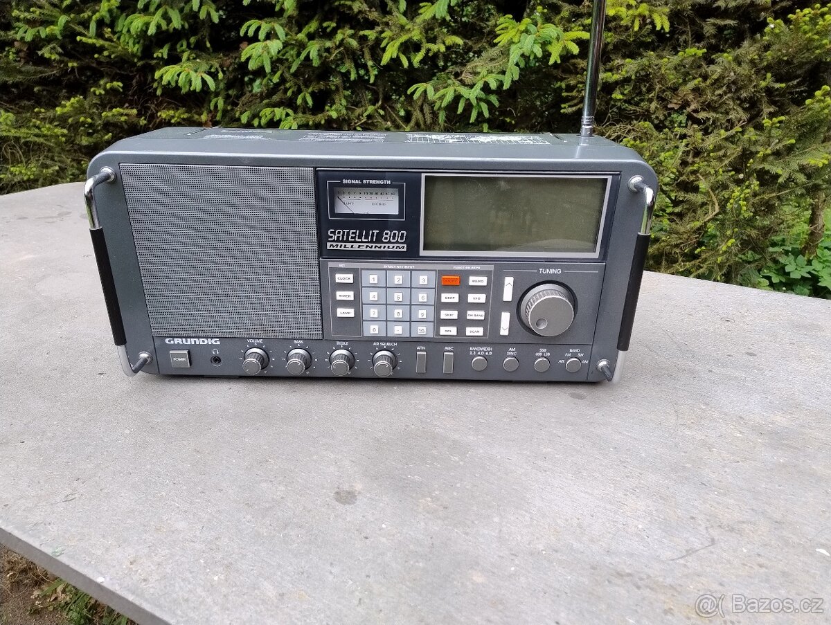 Grundig Satellit 800 Millenium