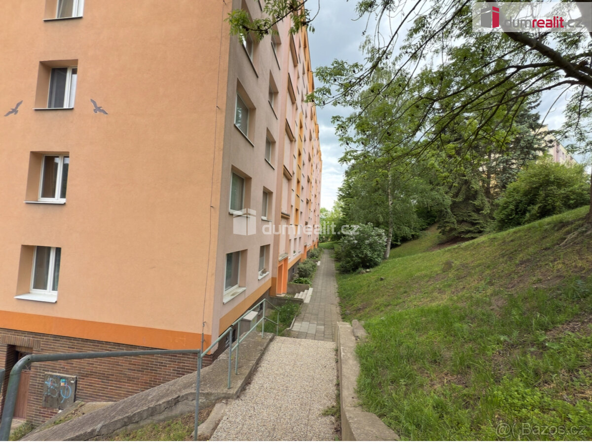 Pronájem bytu 3+1, 68 m2, Tolstého, Ústí nad Labem
