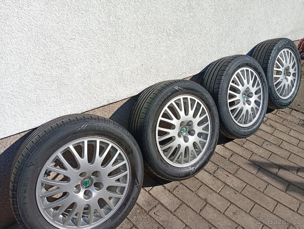 Letní kola Škoda Octavia 1 rozměr 205/55 R16