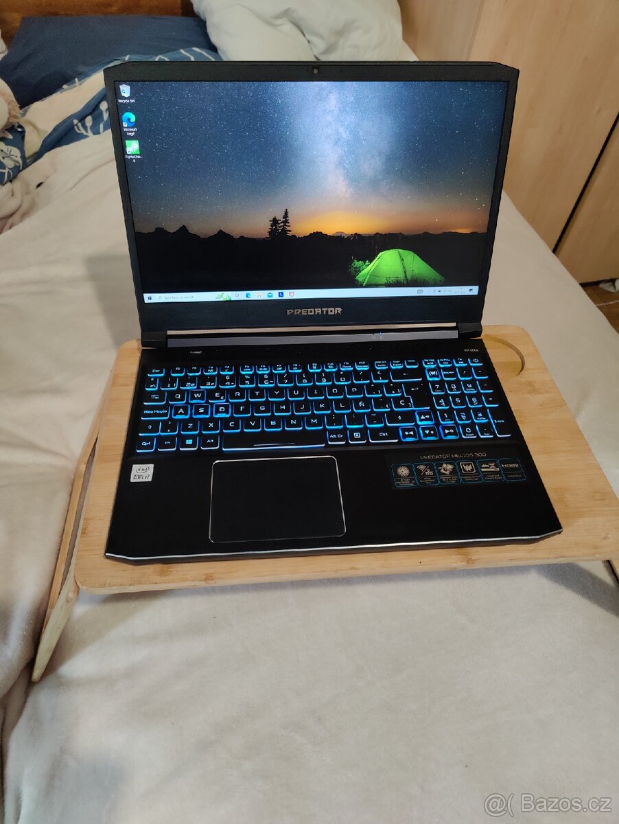 Herní notebook Acer predátor HELIOS 300