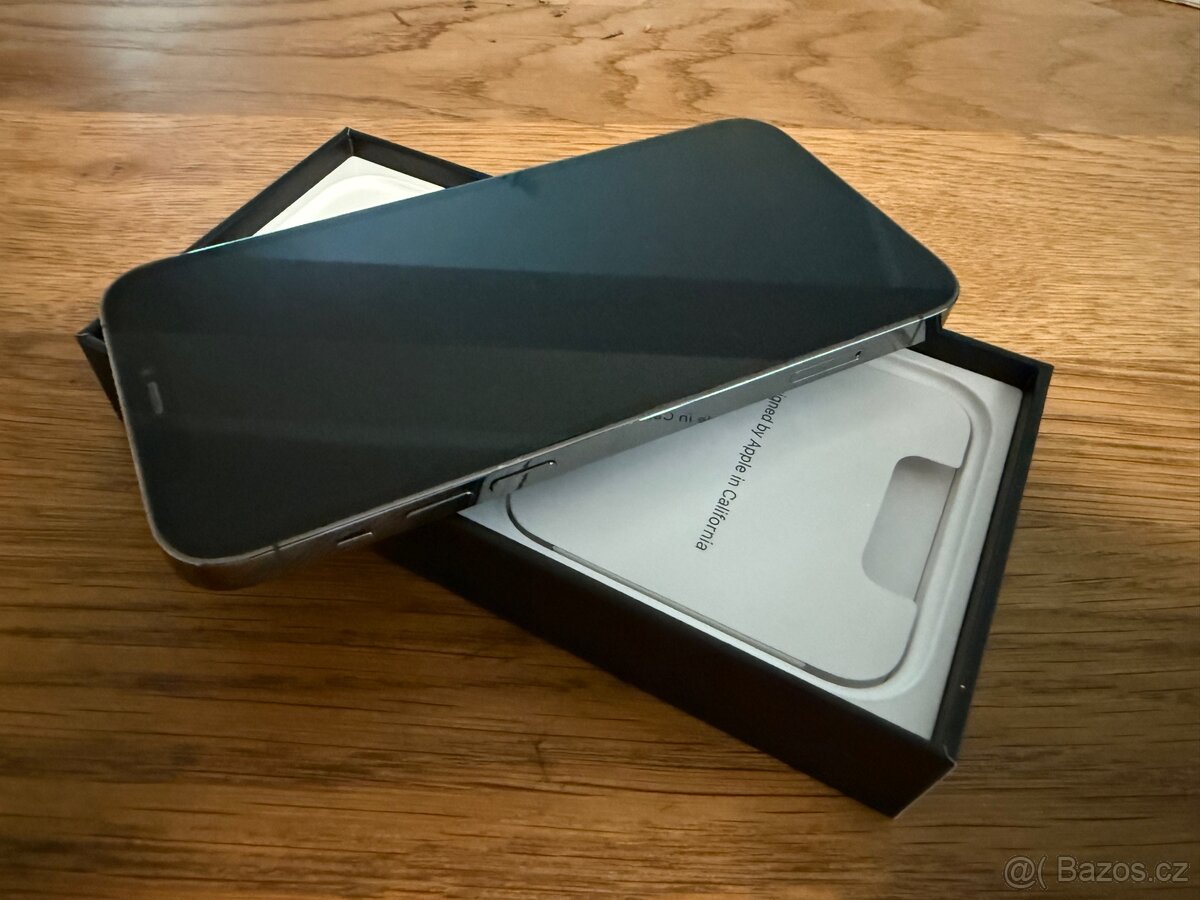 Iphon 12 Pro 128gb vesmírně šedý