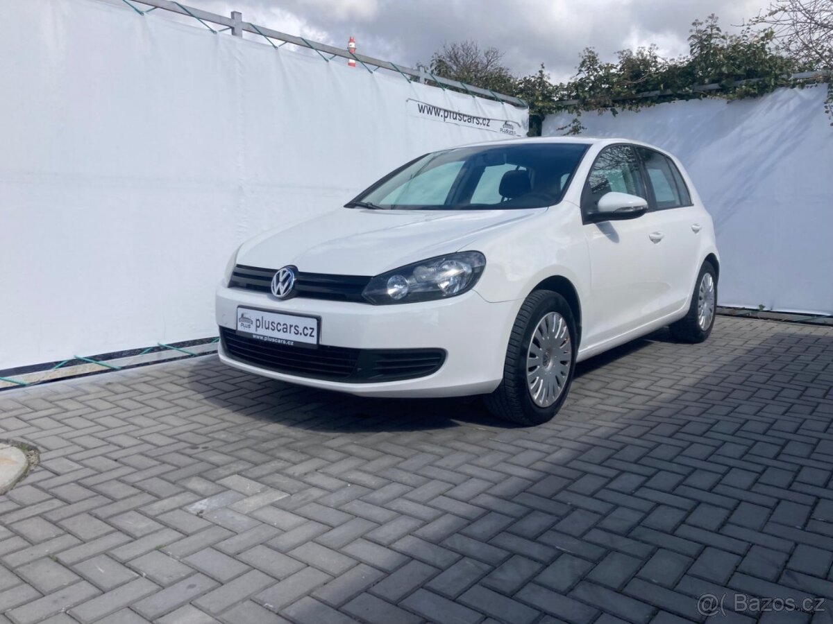 Volkswagen Golf, 1,6 MPi (75kW), klima, nová STK do 03/2027