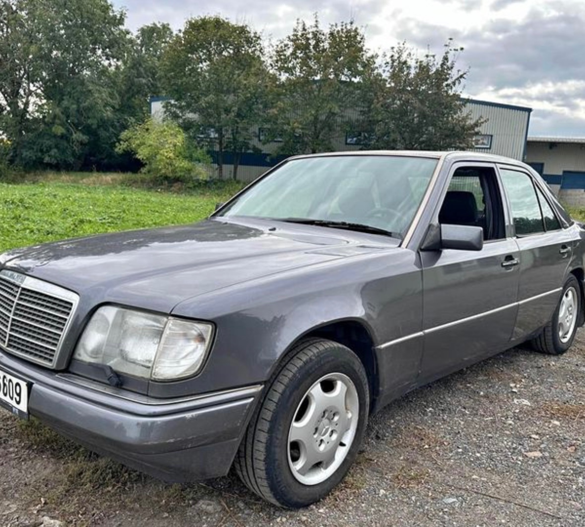 Mercedes Benz w124 280e