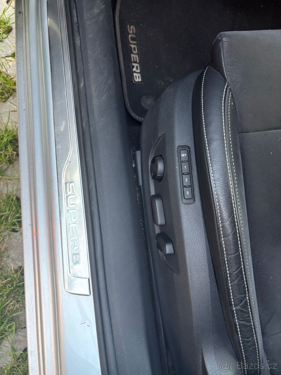 Škoda Superb III