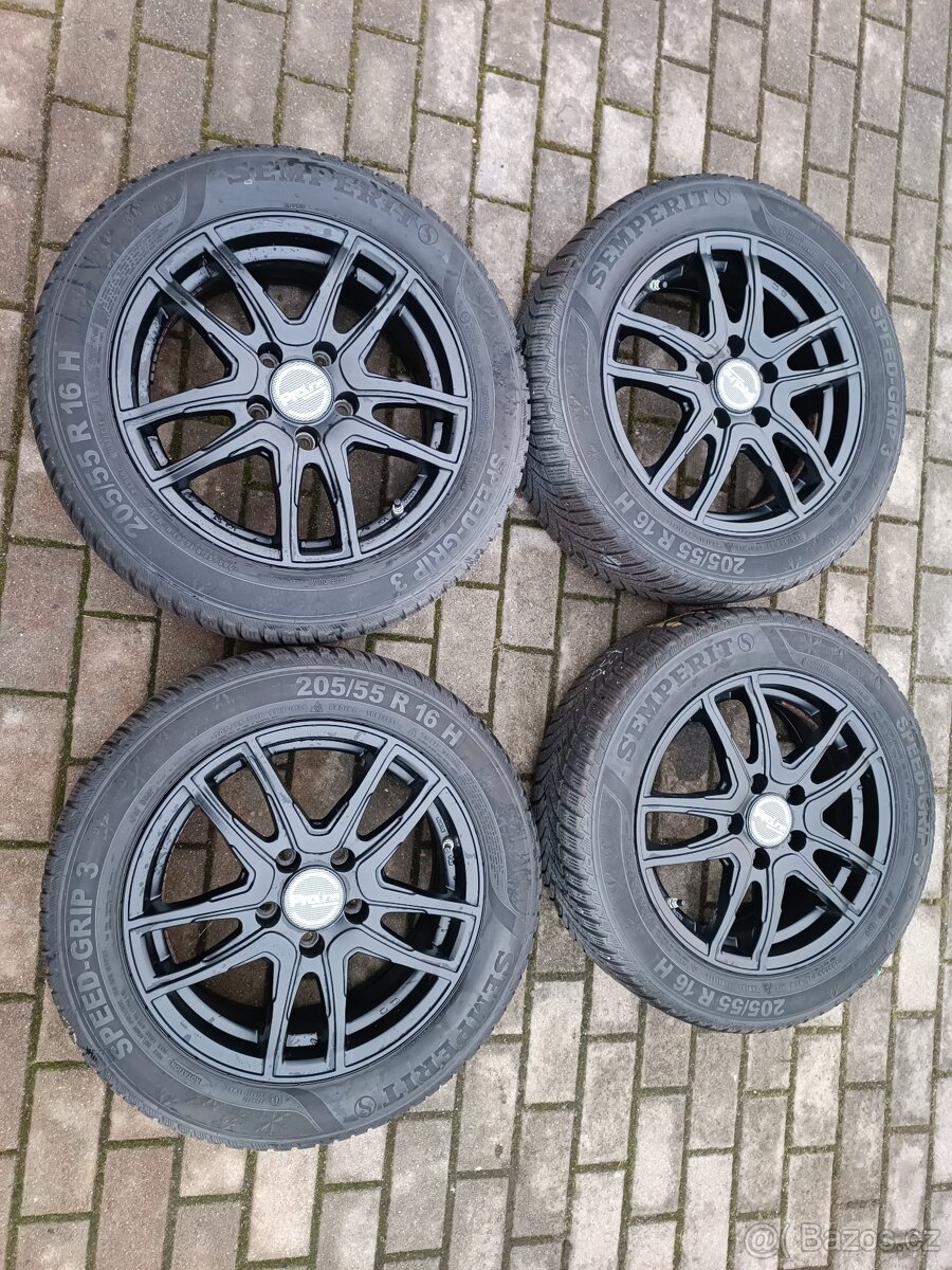 457. Zimní sada pro Hyundai 5x114,3 R16 TPMS