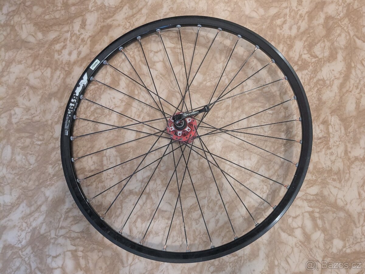 Přední kolo Novatec + Mavic 26"