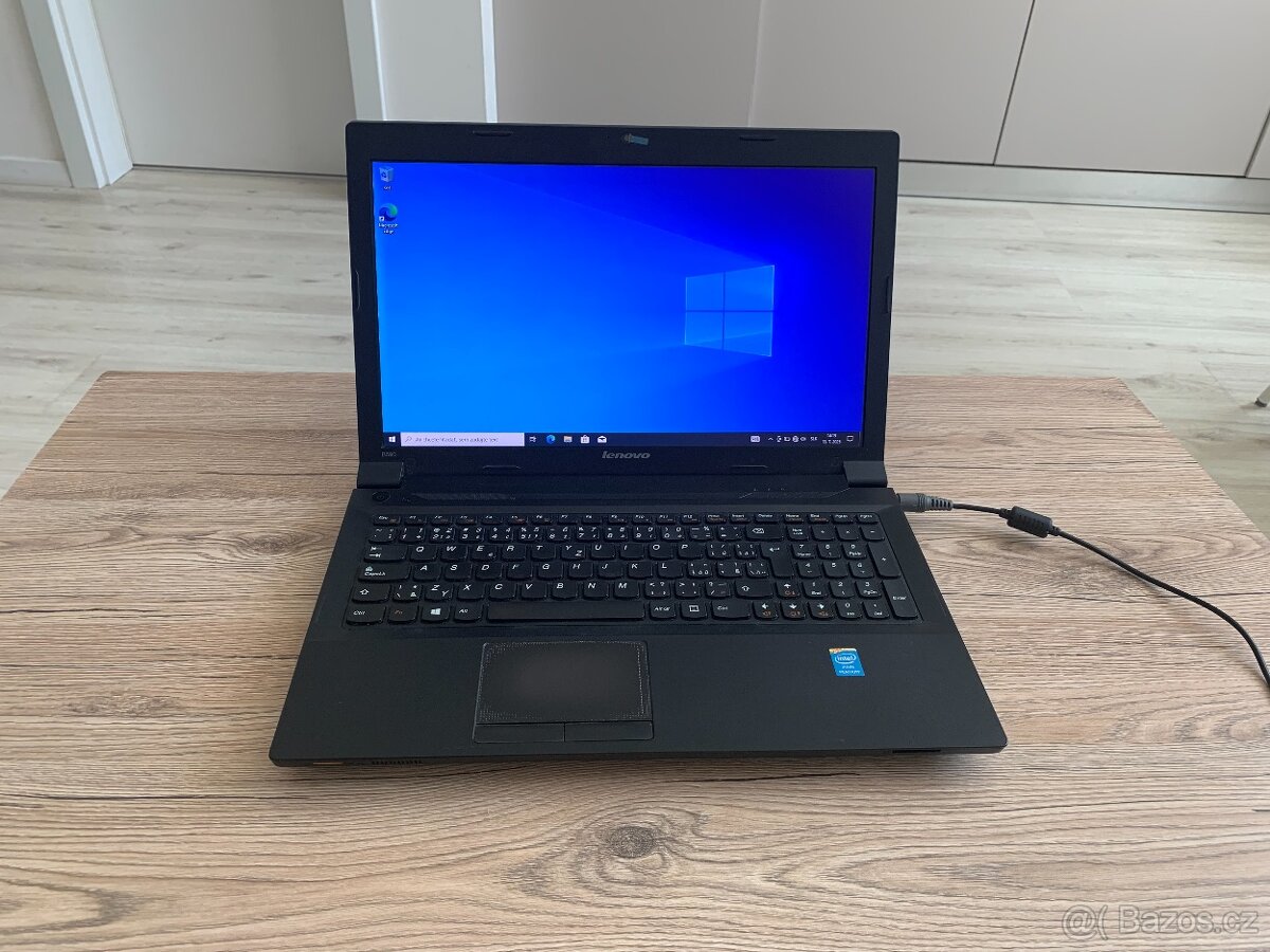Notebook Lenovo B590, Intel Pentium, 4 GB RAM, 9.9/10 stav