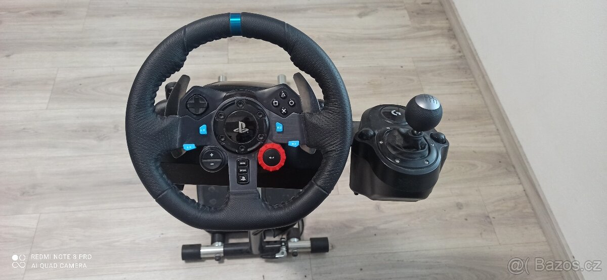 Volant G29 + řadící páka + stojan + hra
