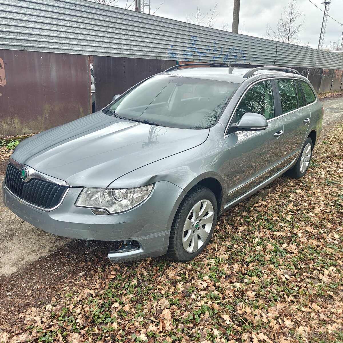 Škoda Superb II 2.0 TDI 125kw 4X4 manuál Švýcarsko