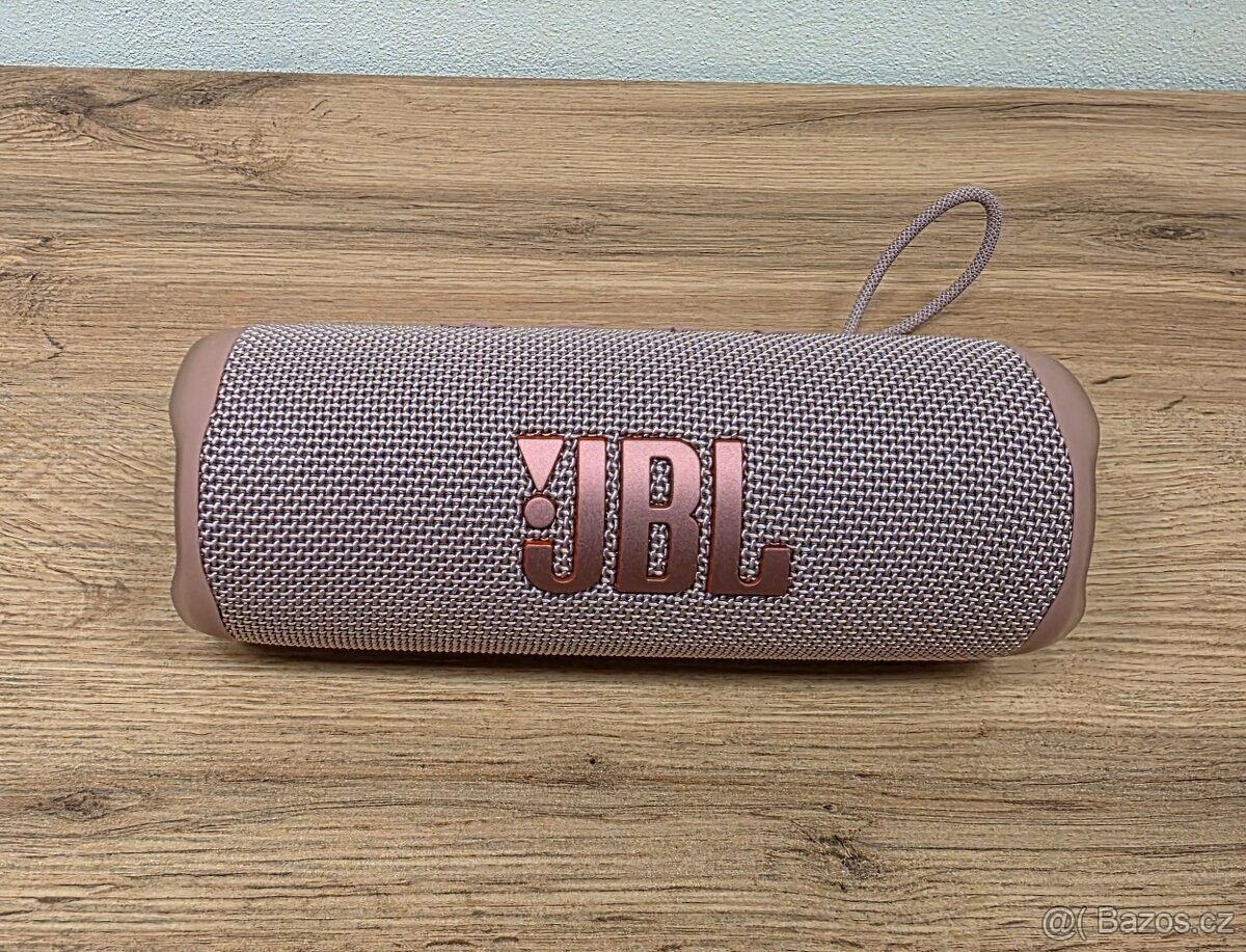 Přenosný reproduktor JBL Flip 6 růžový 30 W
