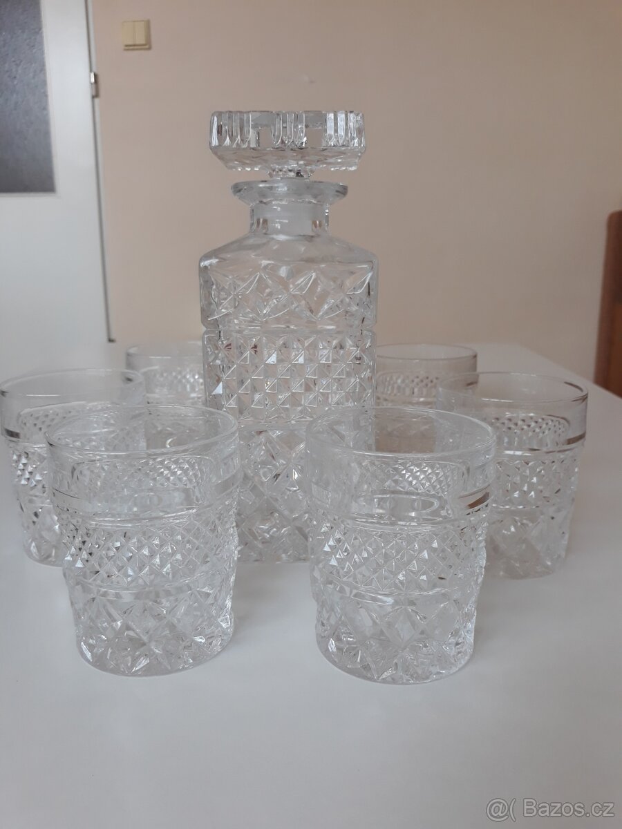 Karafa z litého skla + 6x sklenice