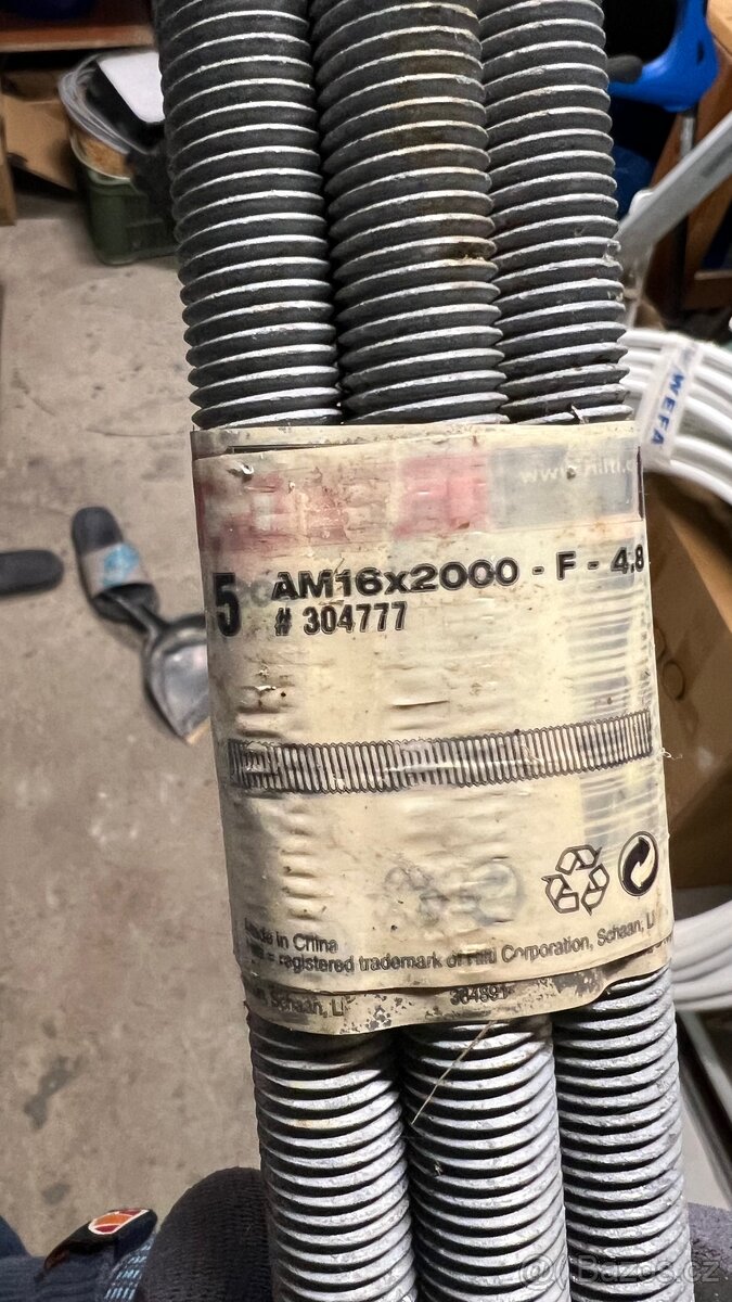 Závitové tyče Hilti AM16x2000