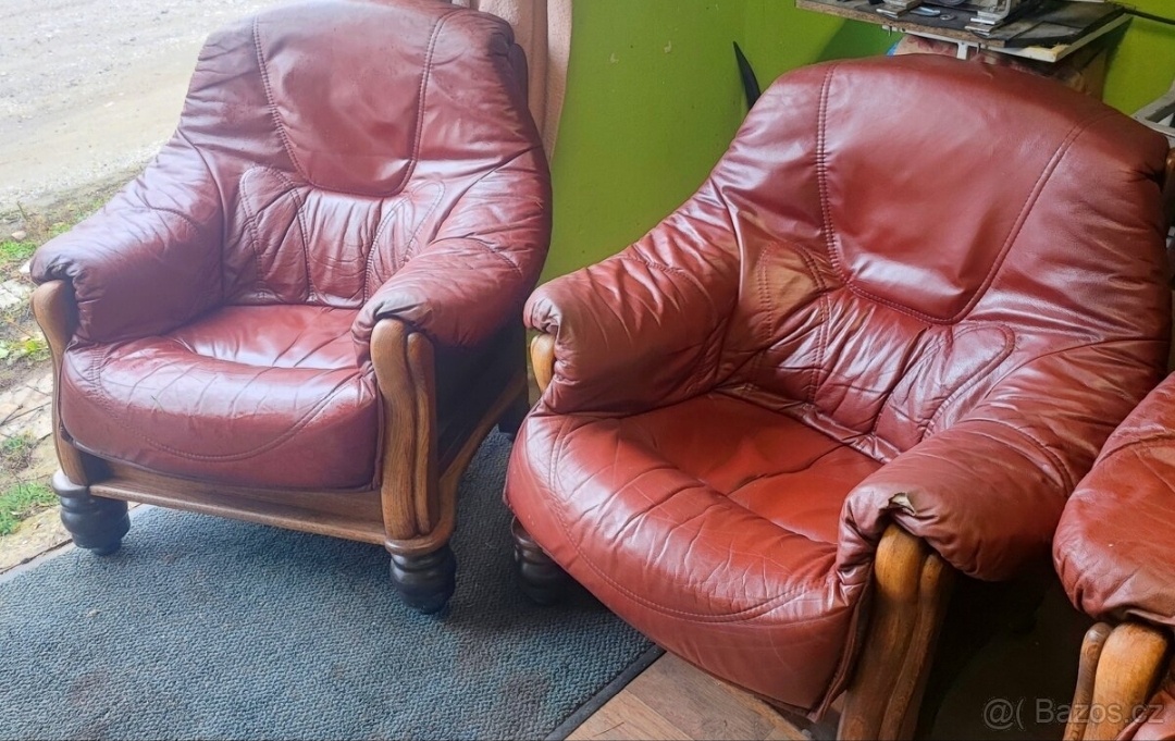 Holandská rustikální sedačka z masivu.