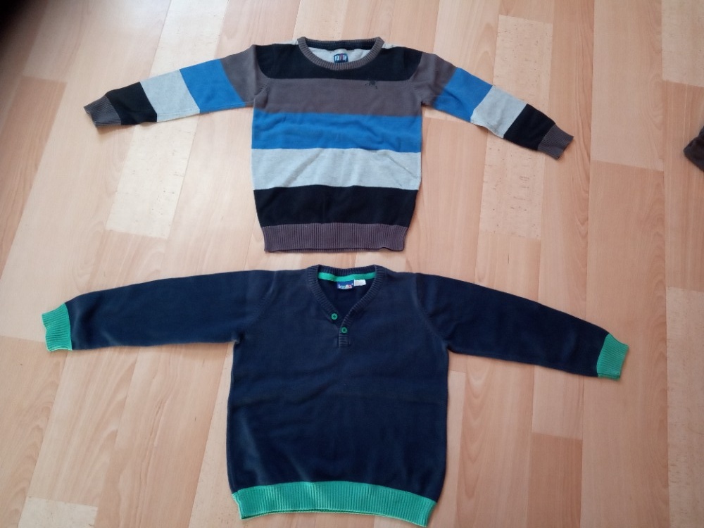 Mikina, svetr - vel. 110/116