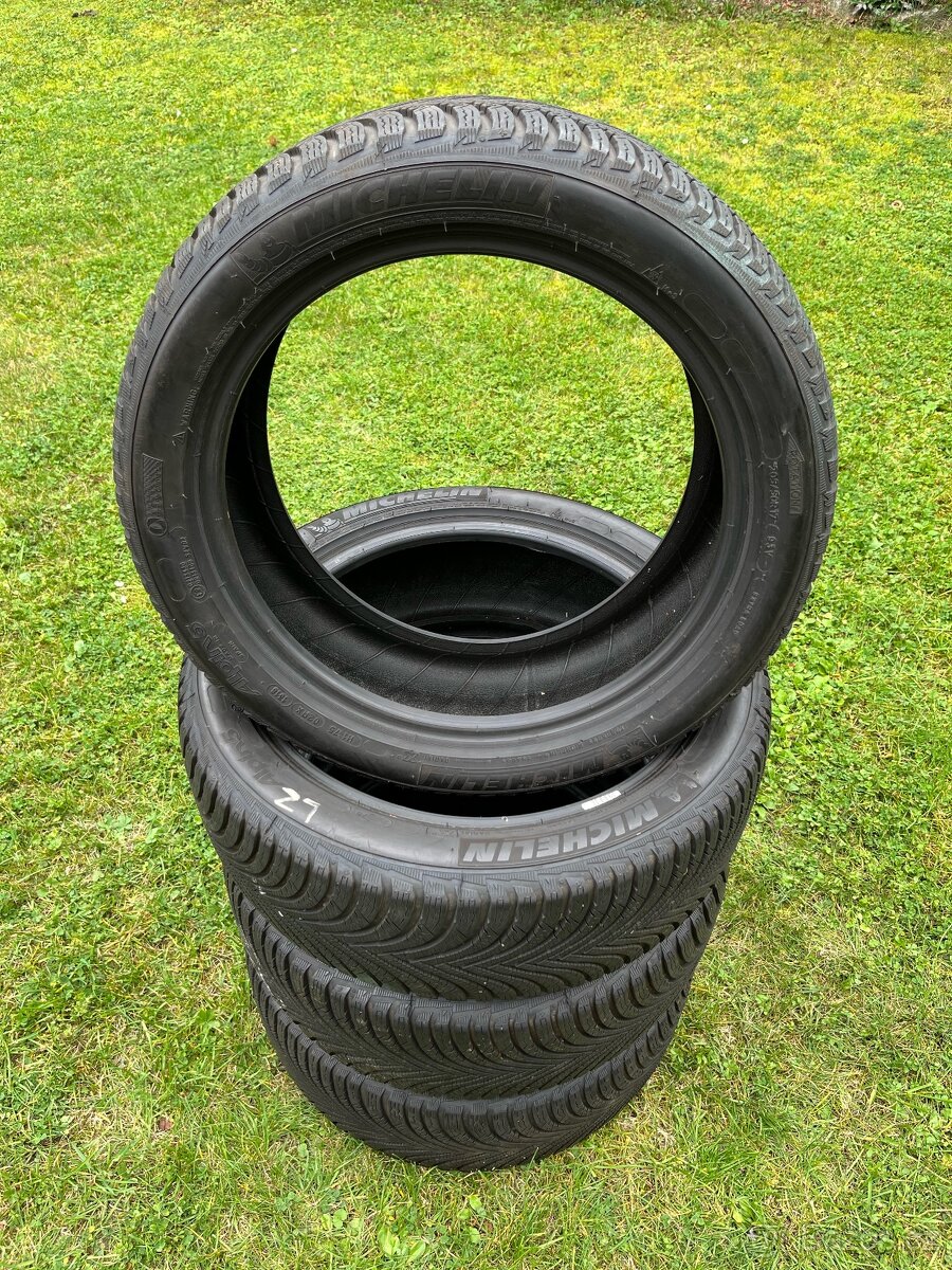 205/50 R17 93V Zimní pneu Michelin Alpin 5