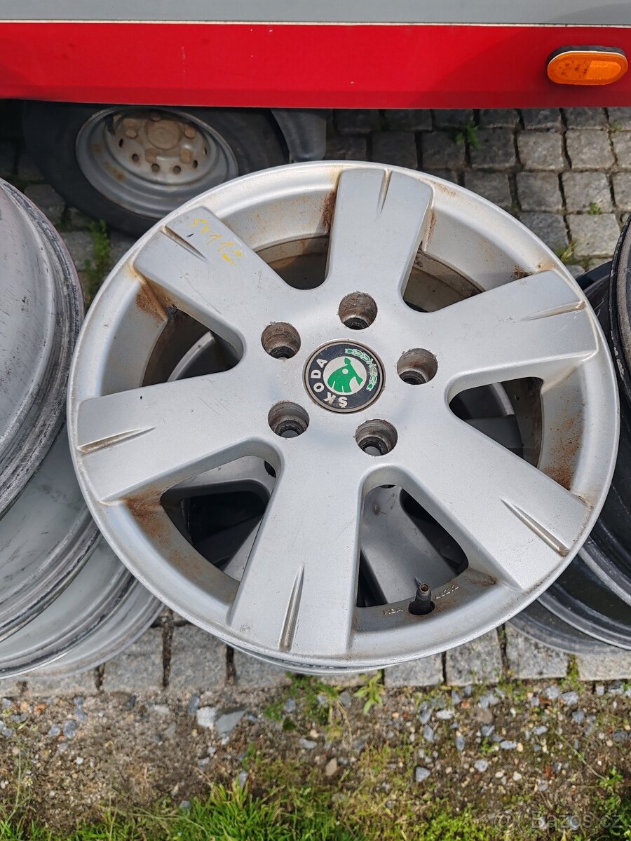 alu kola - škoda 5x 112 6J x 15H2 ET 48