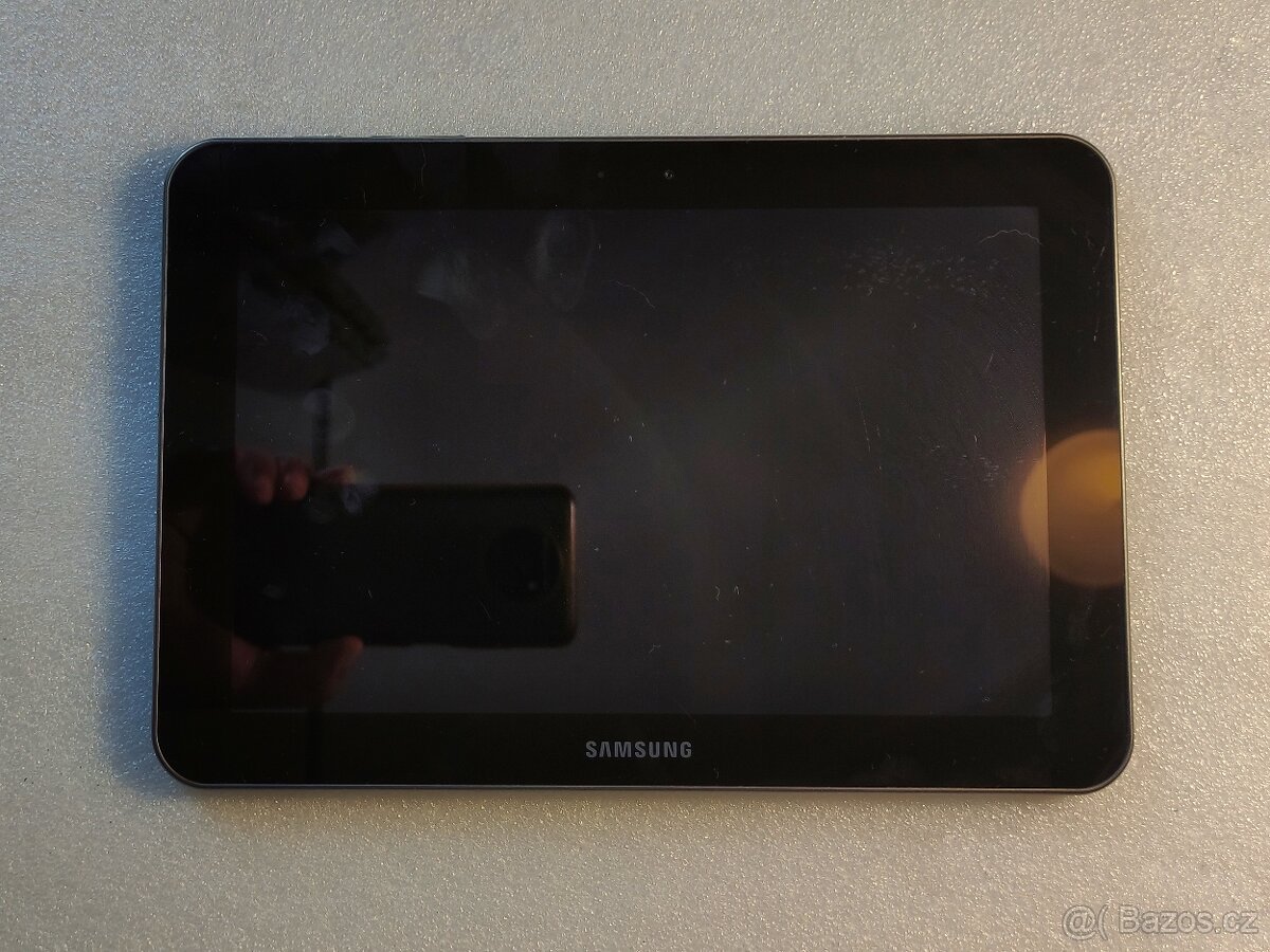 Samsung Galaxy Tab 8.9 GT-P7300.