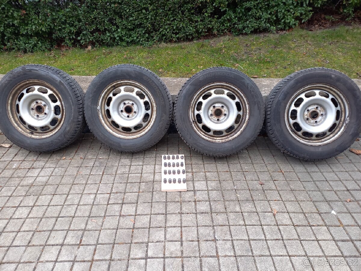 disky zimní pneu 225/65 R17