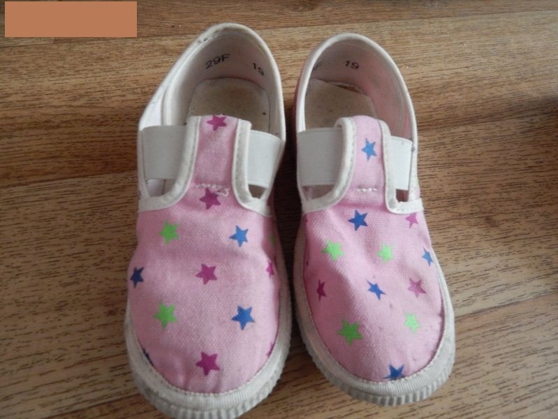 Dětské boty a jiná obuv