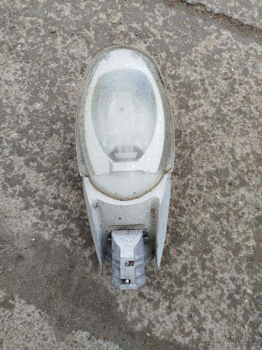 Pouliční lampa