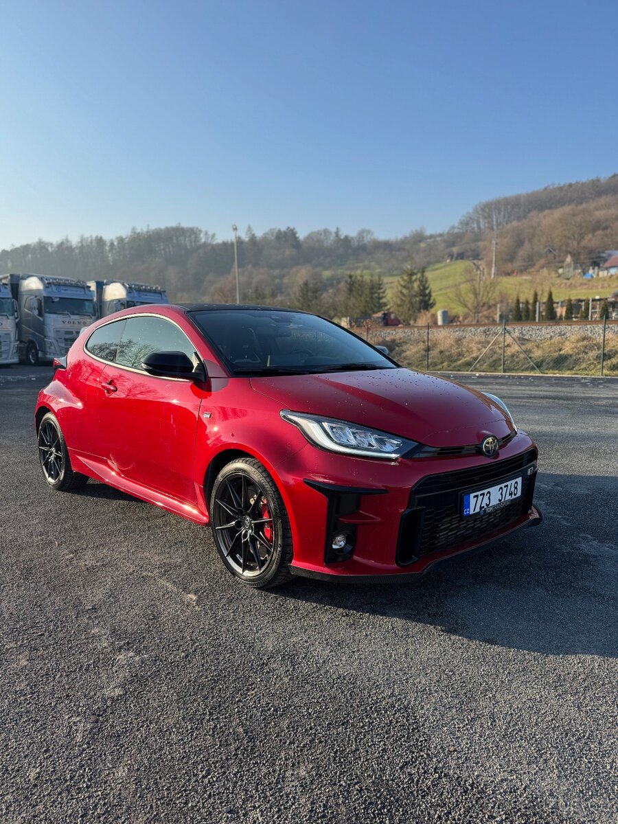 Yaris GR
