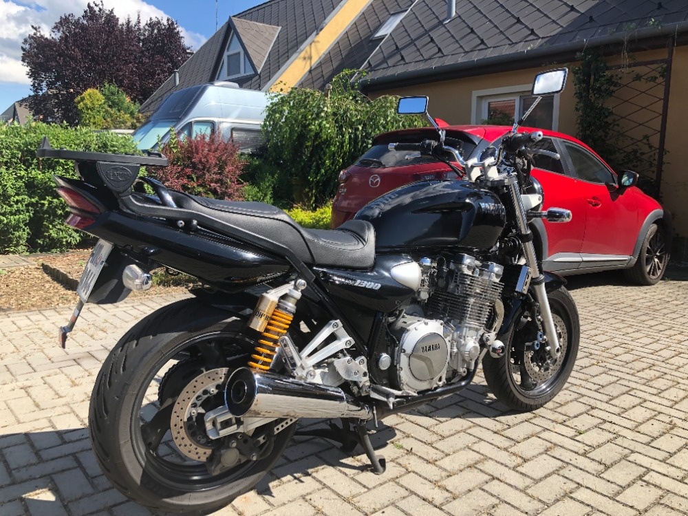 YAMAHA XJR 1300 SP