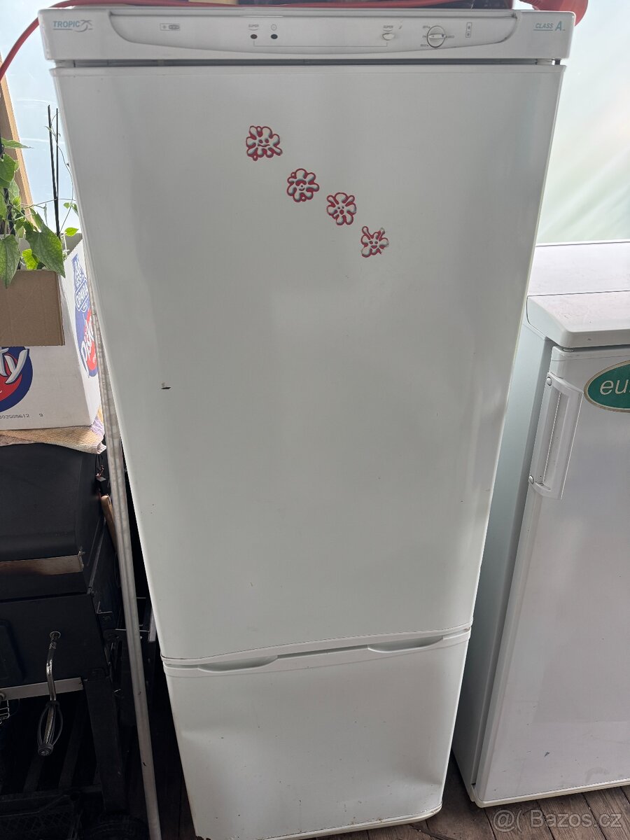 Lednice s mrazákem Fagor FC-37A