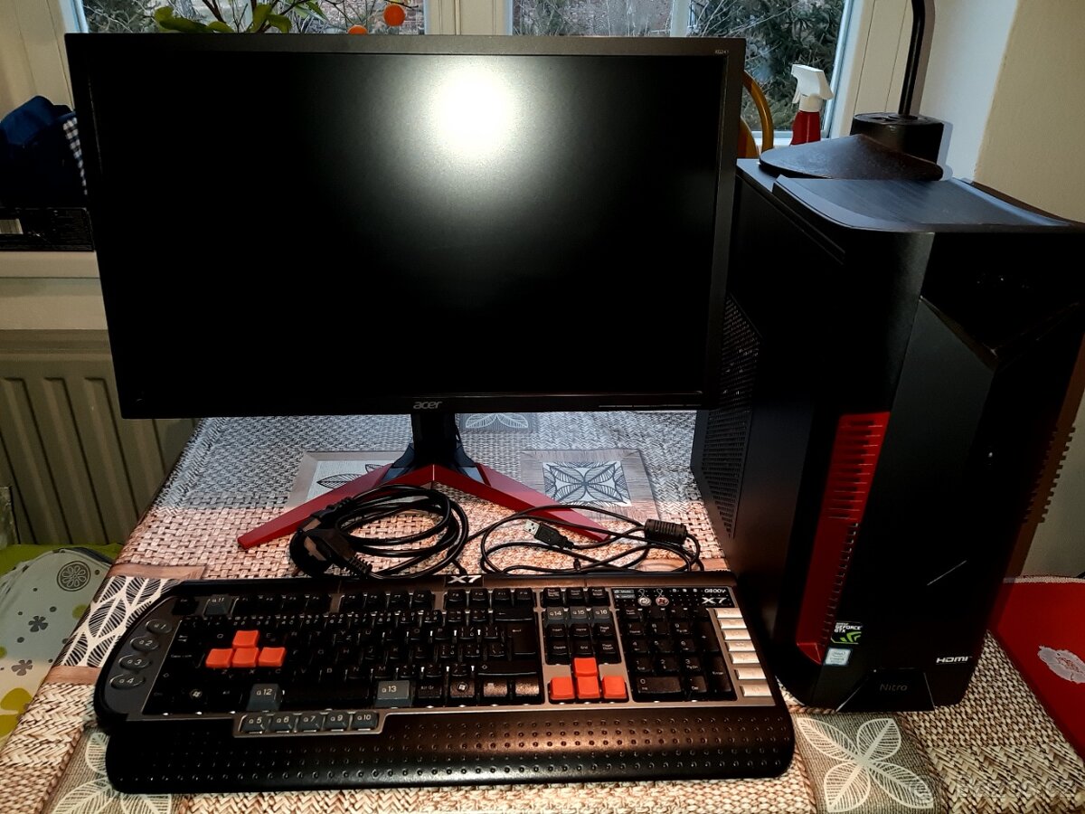 Herní PC sestava Acer Nitro