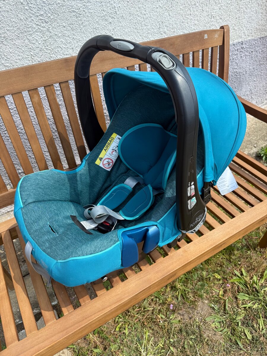 Autosedačka/ vajíčko Britax