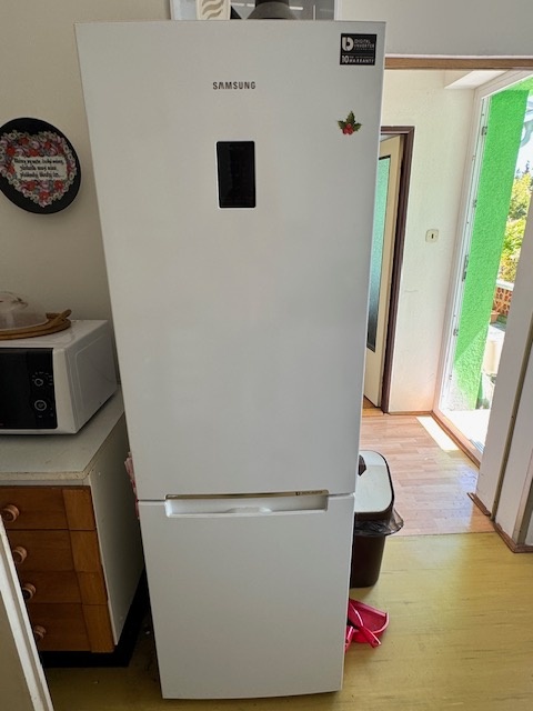 Lednice Samsung 185 cm - Hradec Králové