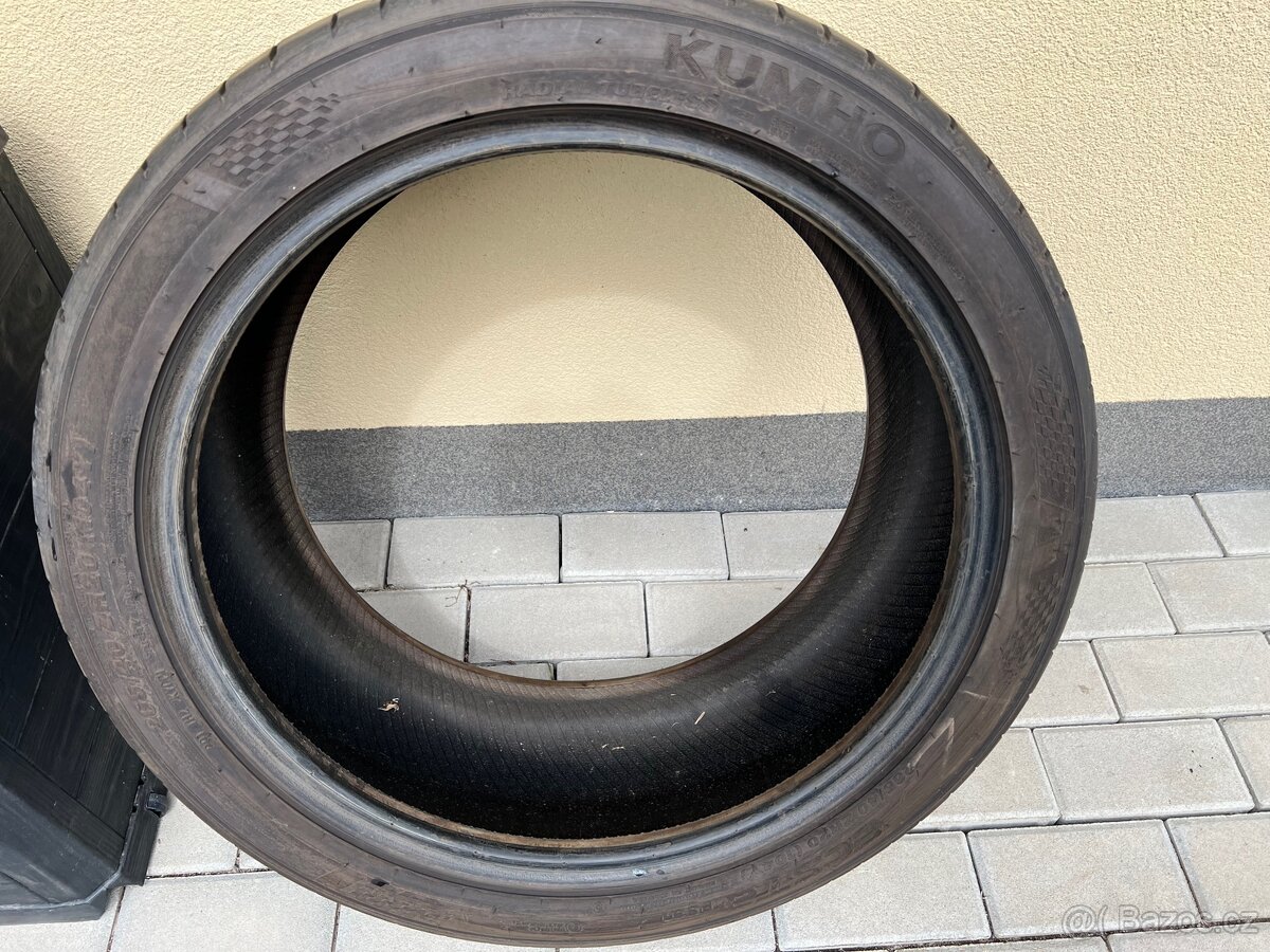Kumho 265/40/20