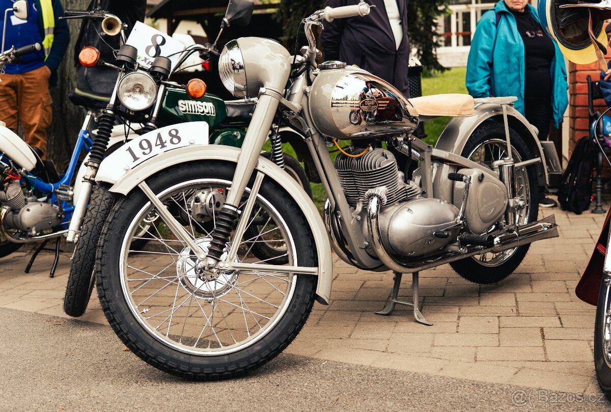 Ogar 350 typ 12 r.v. 1948