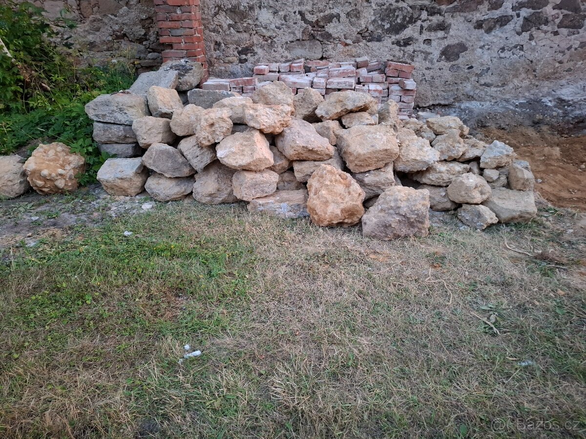 Kámen
