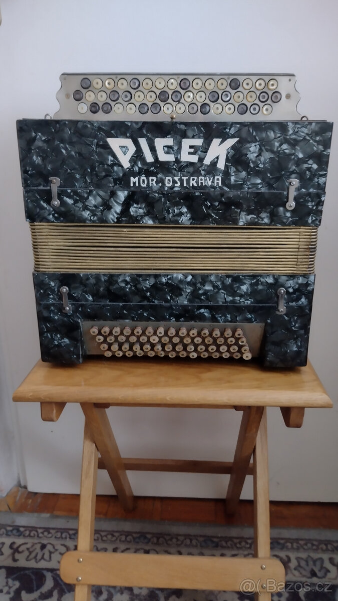 Harmonika akordeon Picek Mor.Ostrava