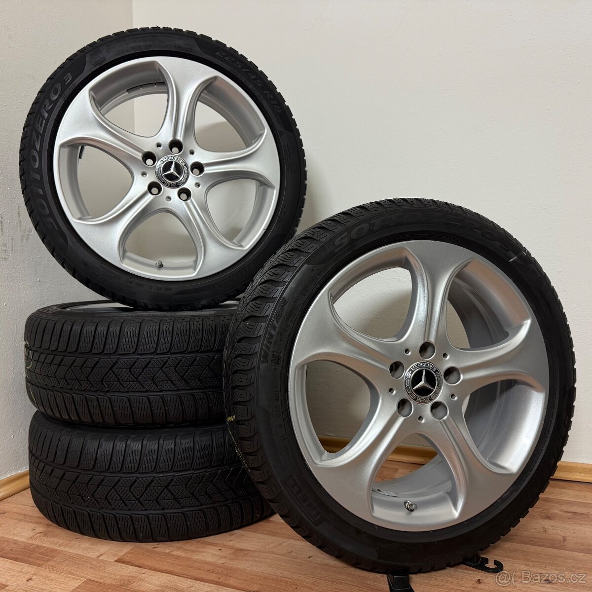 MERCEDES C W205 5x112 R18 ET44+ZIMNÍ 225/45R18 6mm