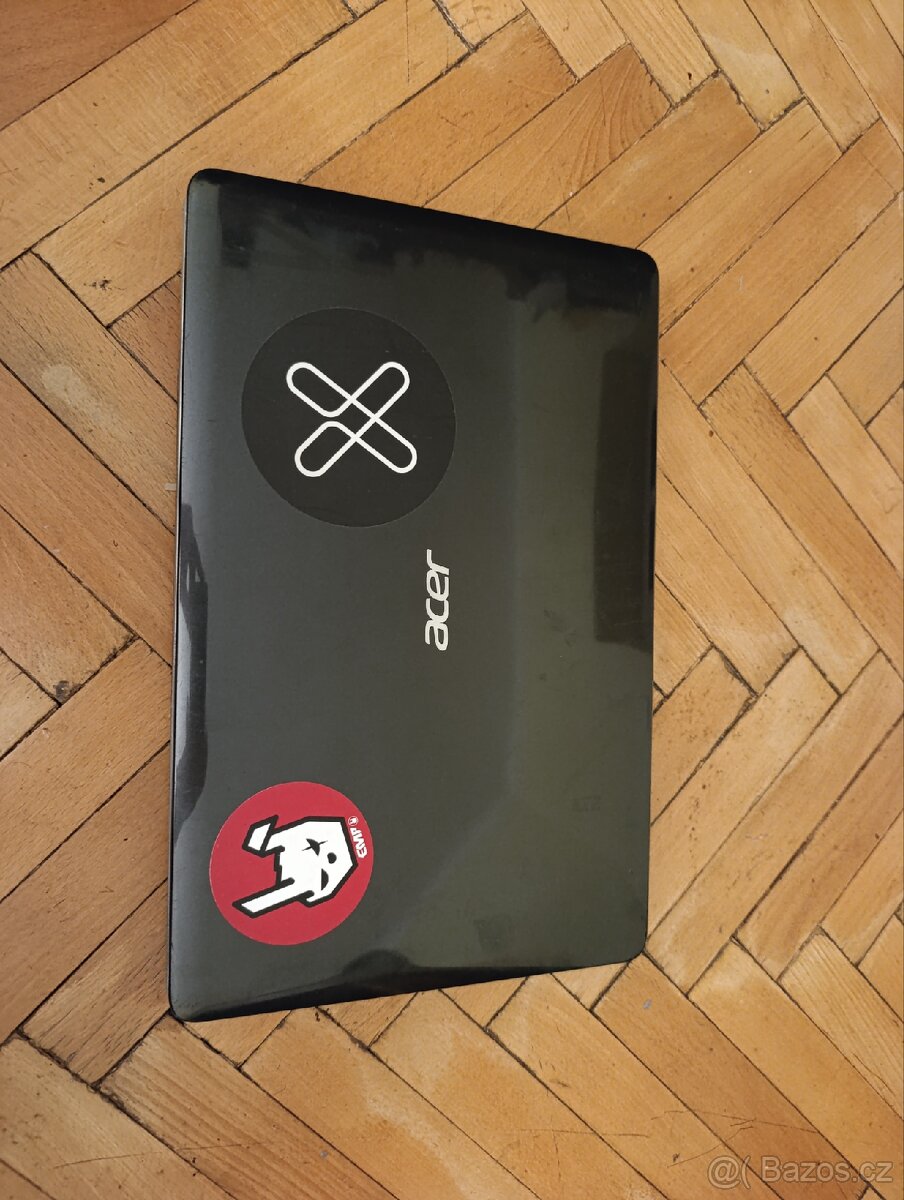 Notebook Acer Aspire E1-531 – vhodný na díly nebo opravu